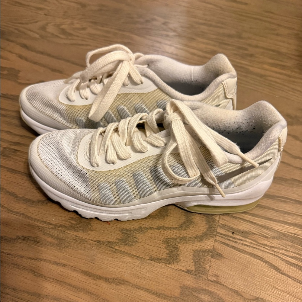 Womens’ Nike Athletic Sneakers